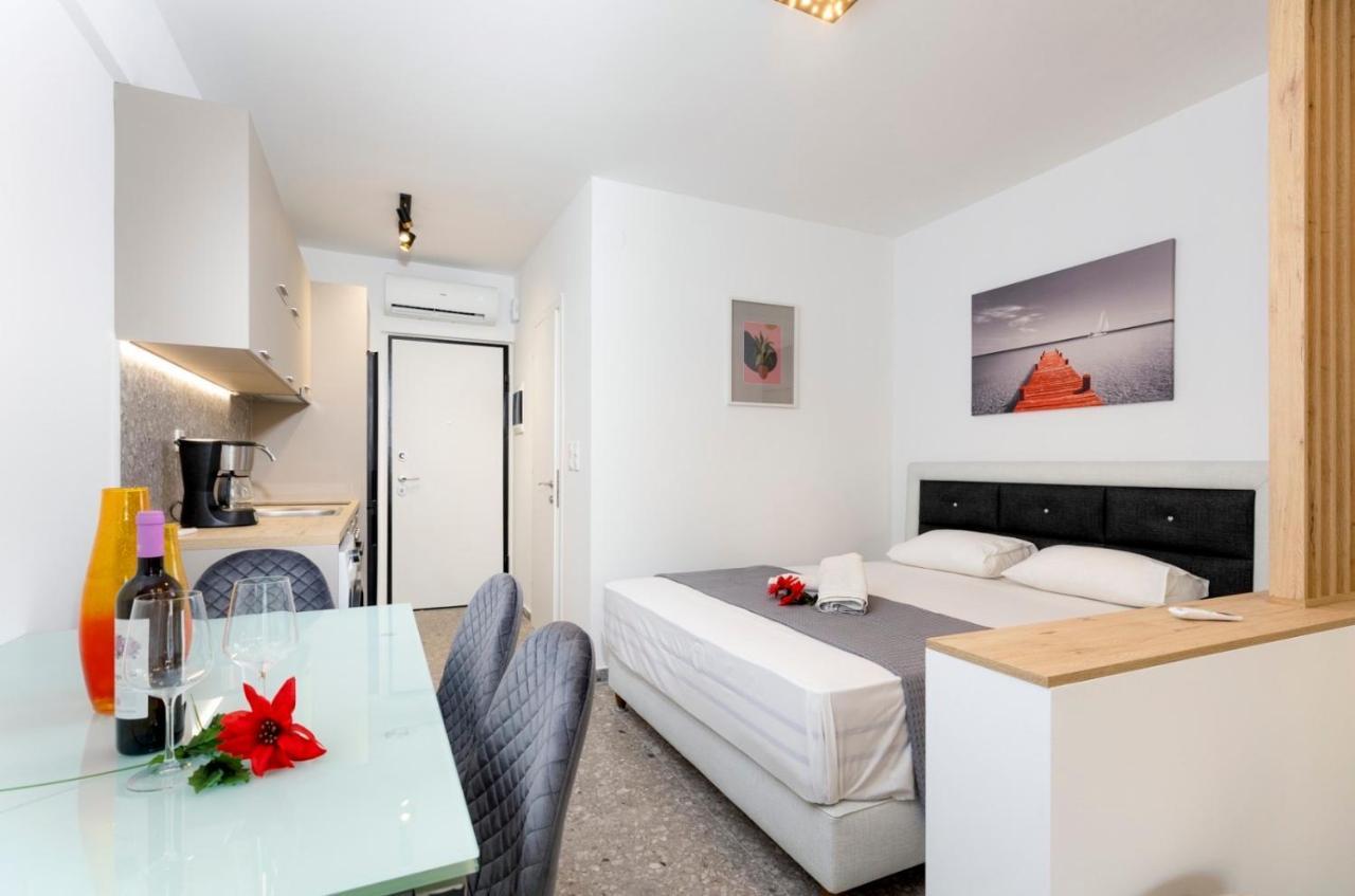 Twinstars Superior Apartment 基拉奇尼 外观 照片